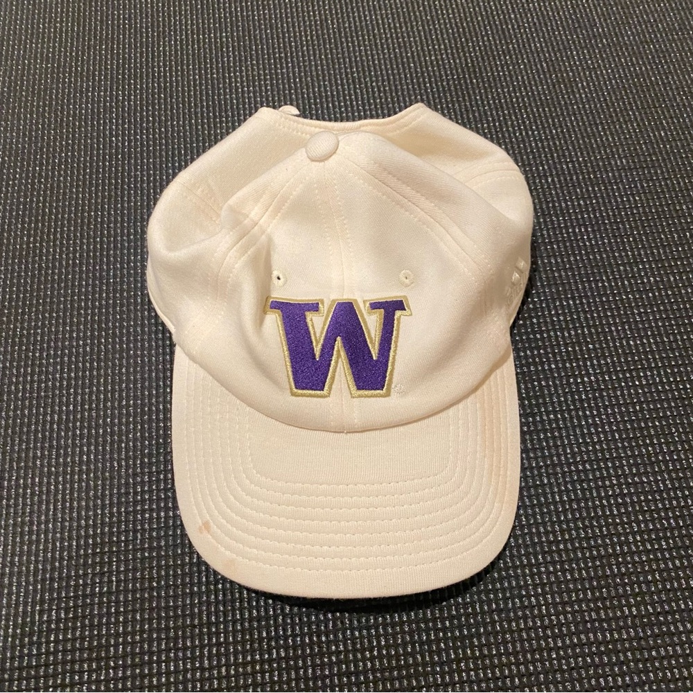 University of Washington baseball cap